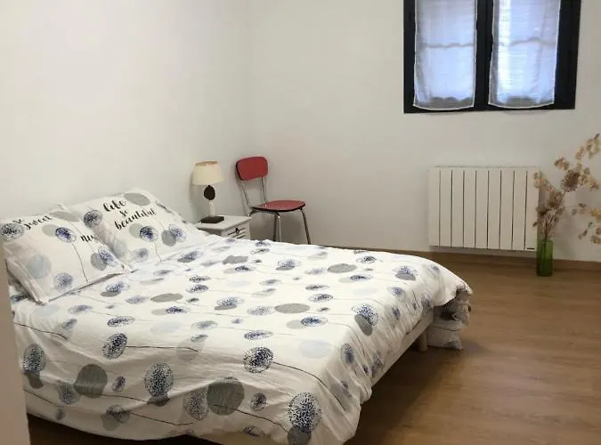 Maison Au Centre D'un Village Typique Omessa